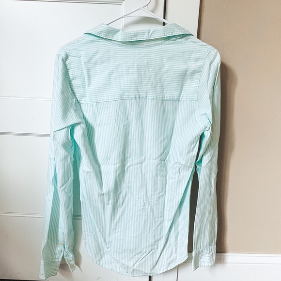 A&F Polo - Picture 4 of 9